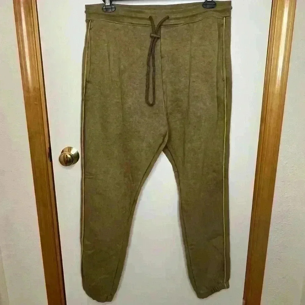 Alphalete Joggers Mens XL Golden Brown Essential Core Sweatpants NWOT